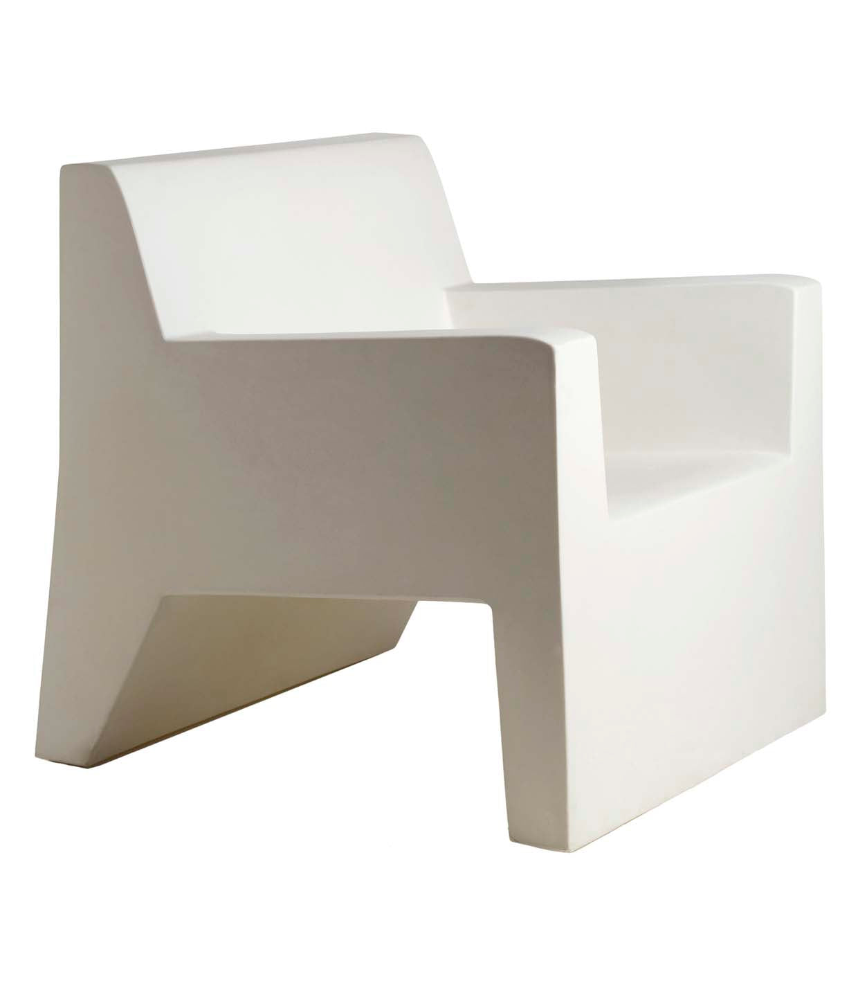 Jut Lounge Chair