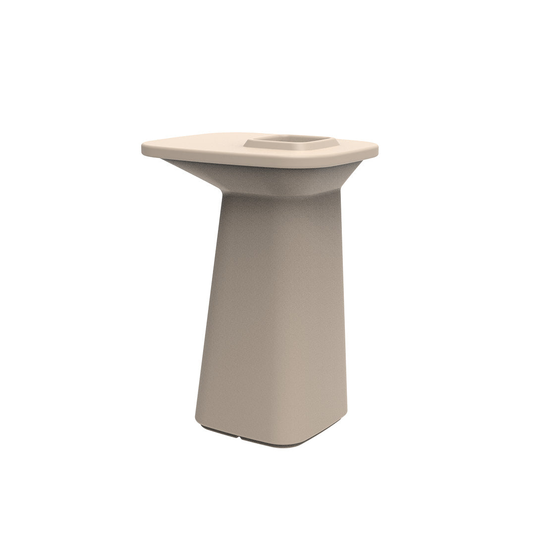 Noma Bar Table