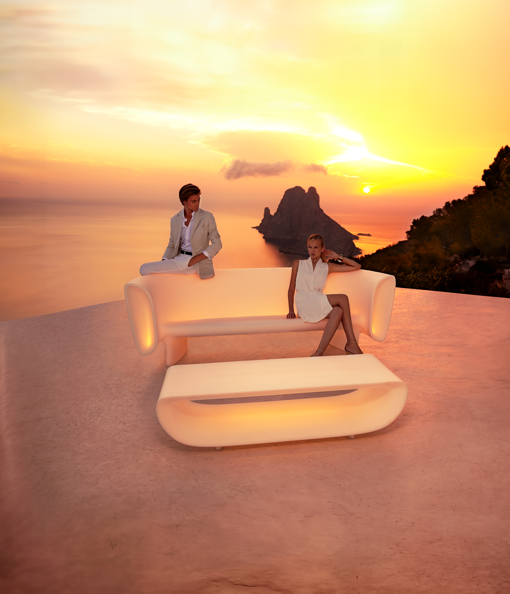 Bum-Bum Coffee Table 148X68X38