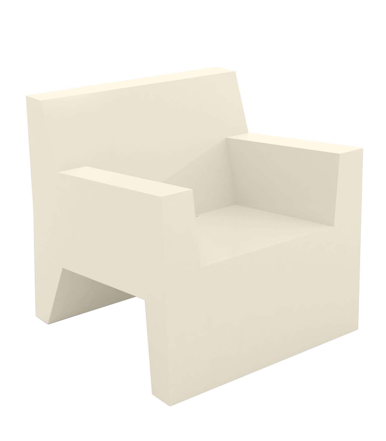 Jut Lounge Chair