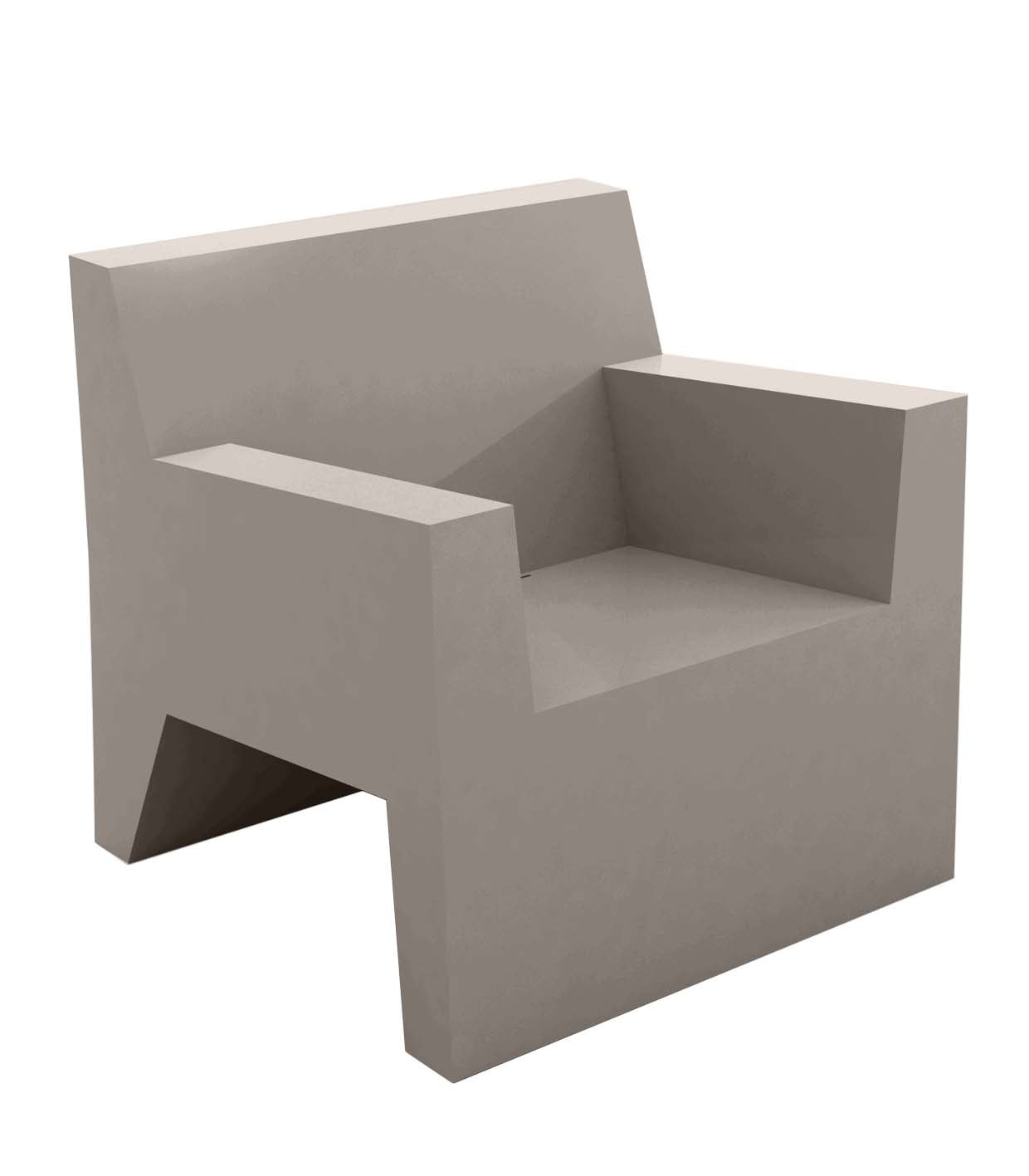 Jut Lounge Chair