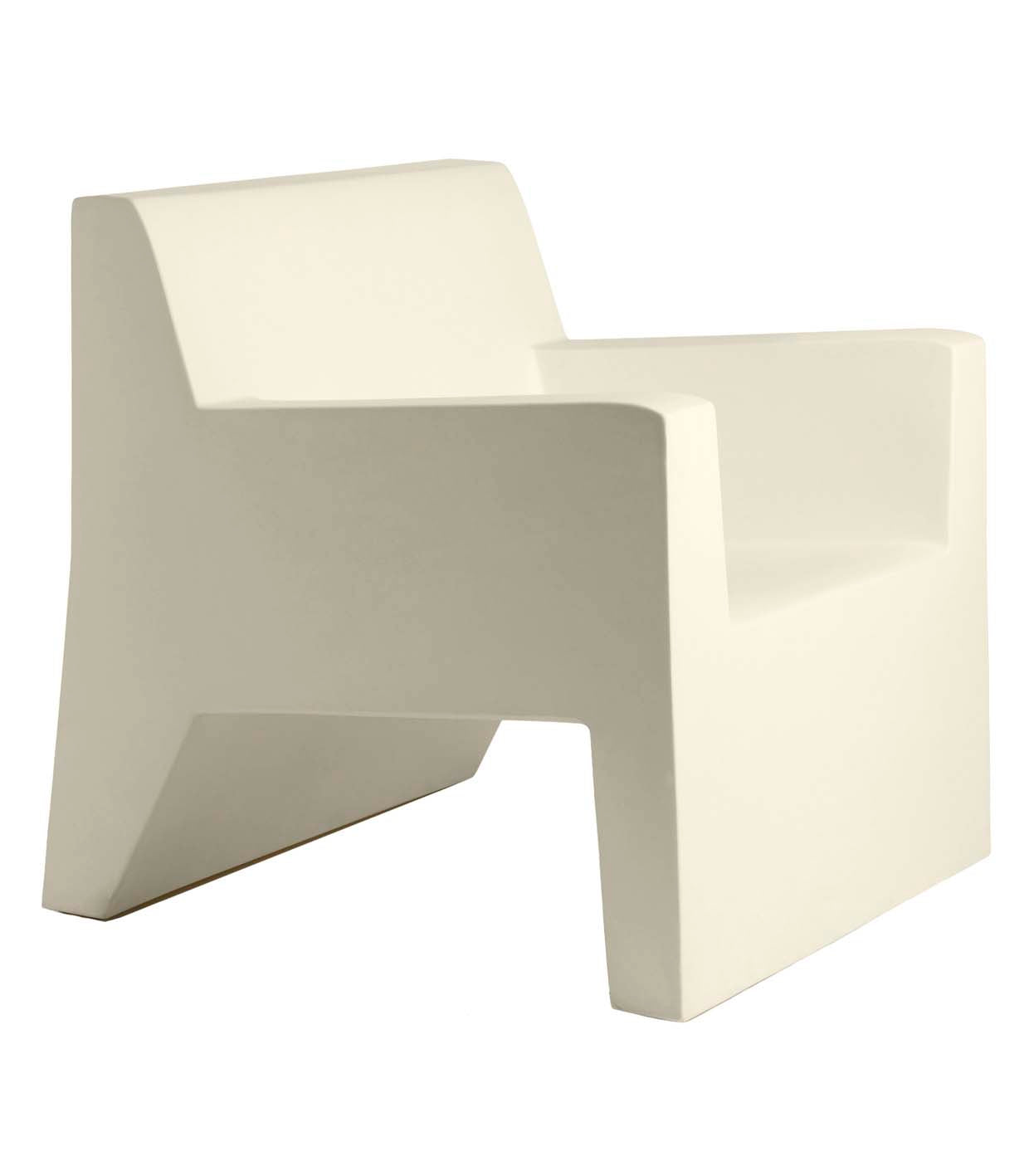 Jut Lounge Chair