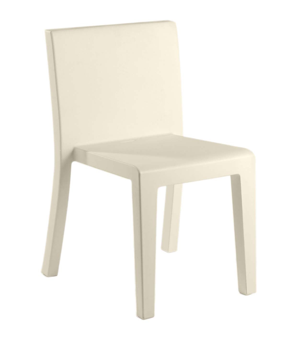 Jut Chair