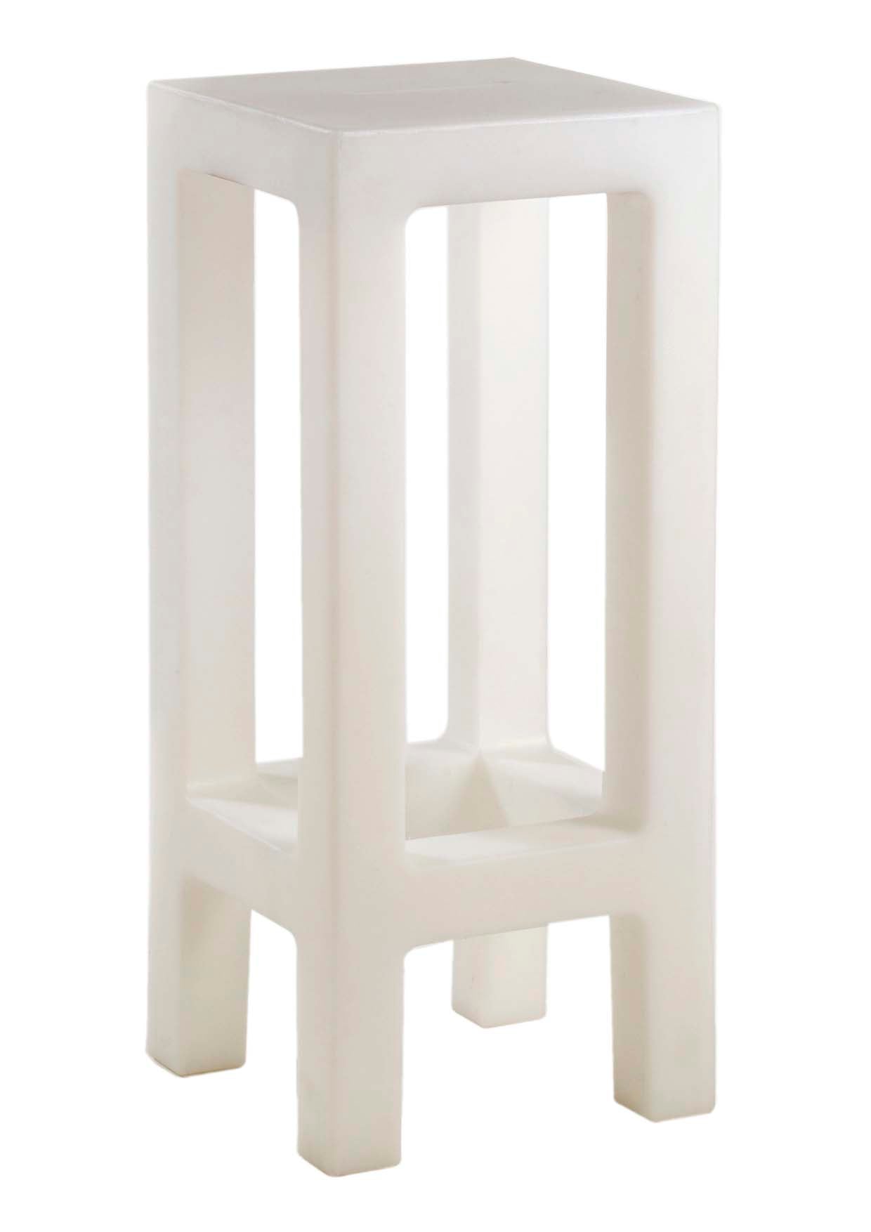 Jut Bar Stool
