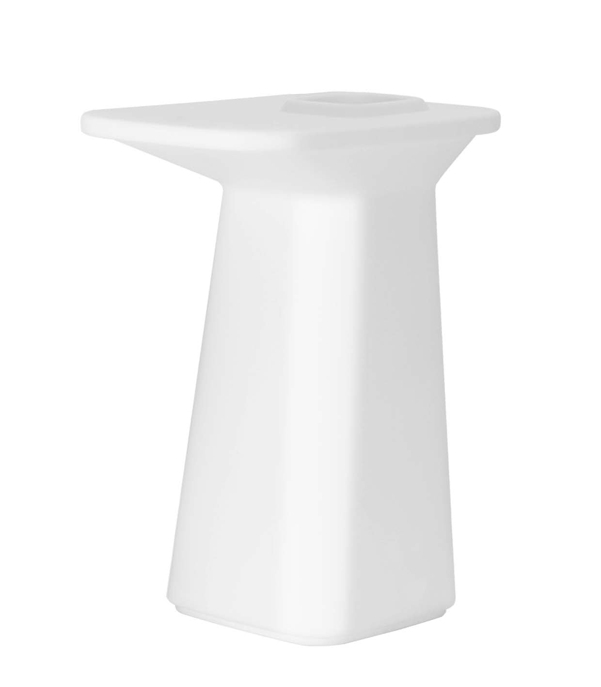 Noma Bar Table