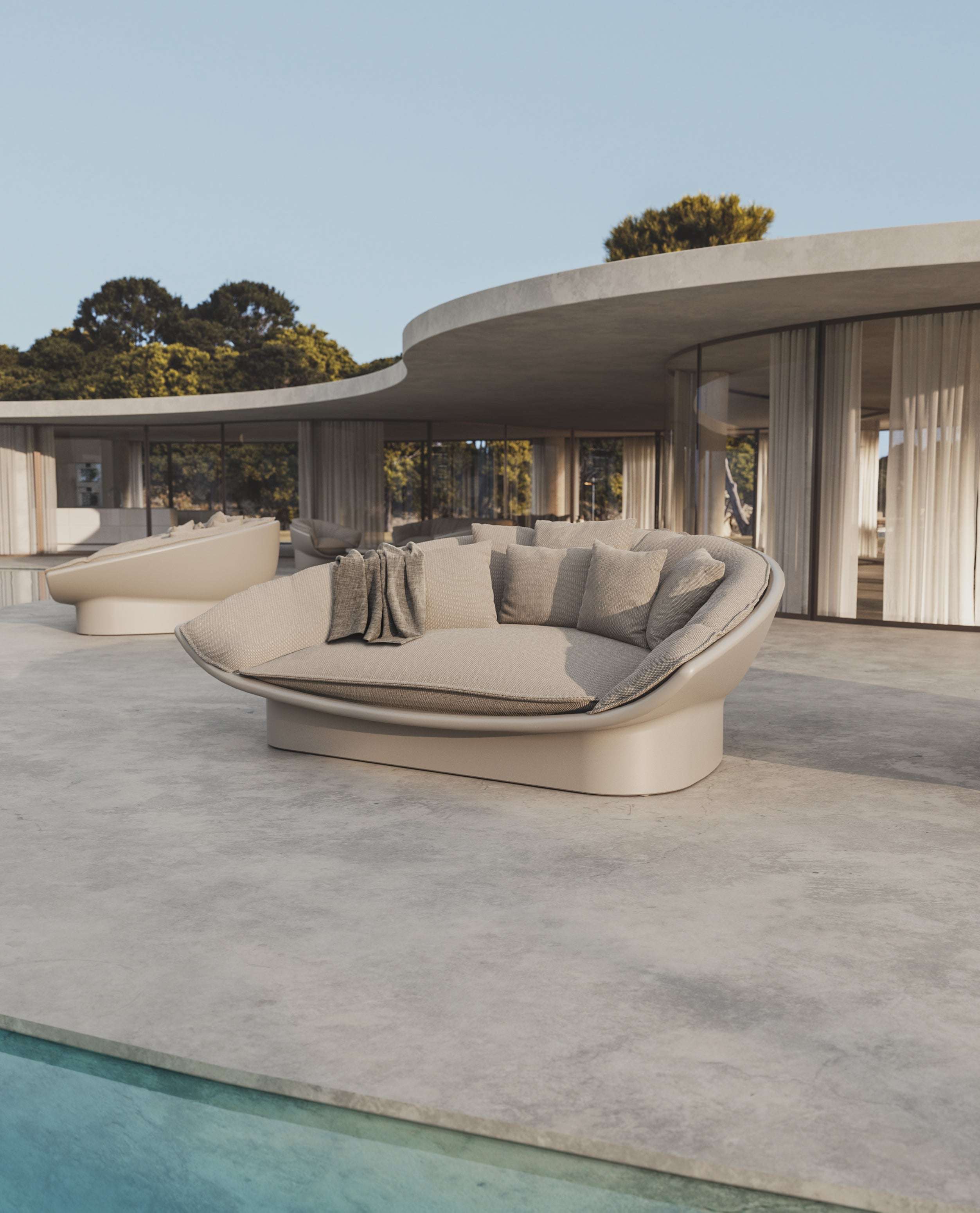 Luna Sofa