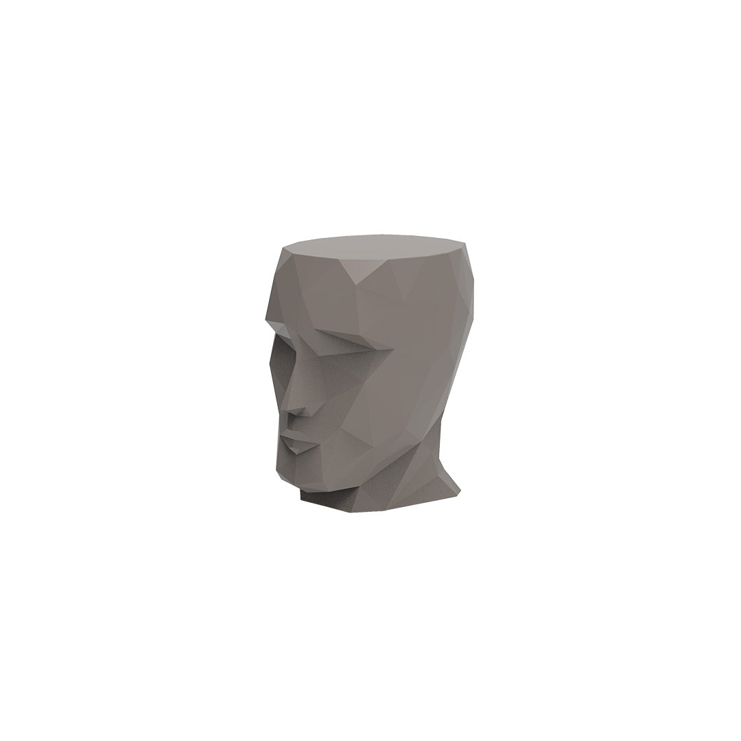 Adan Stool