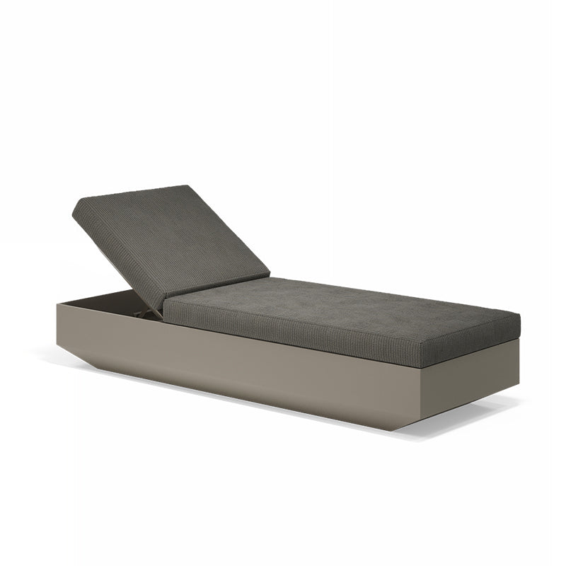 Vela Sunbed