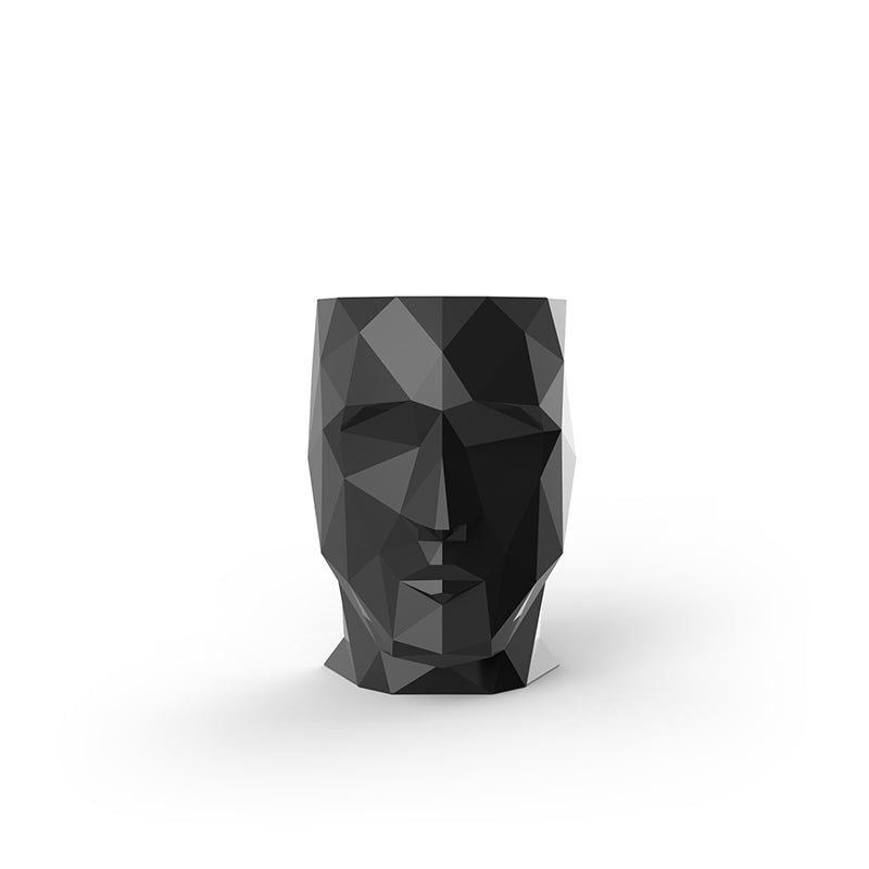 Adan Stool