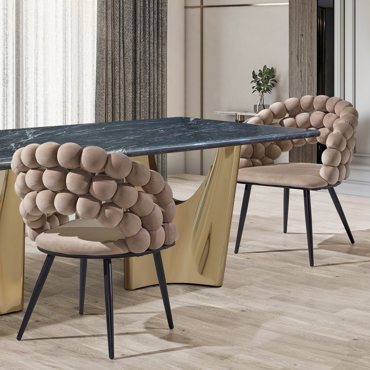 Chair - Line Bolas